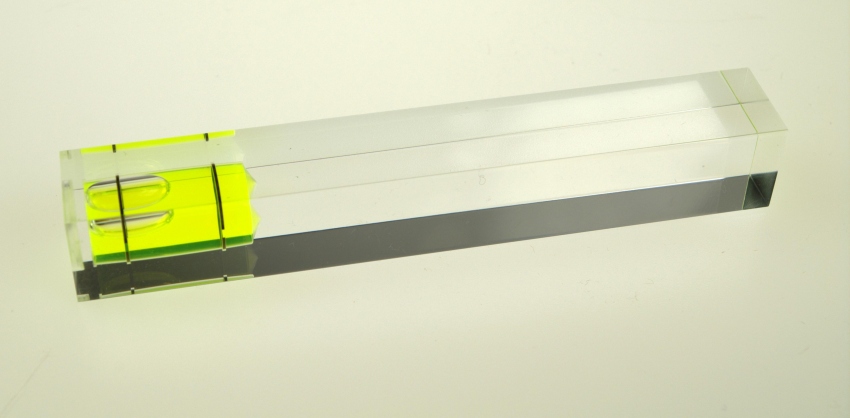 Libela TW 100, 15x15x100mm, žluto-zelená tekutina