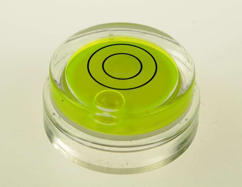 Libela kruhová  D 33, průměr 33mm, žluto-zelená